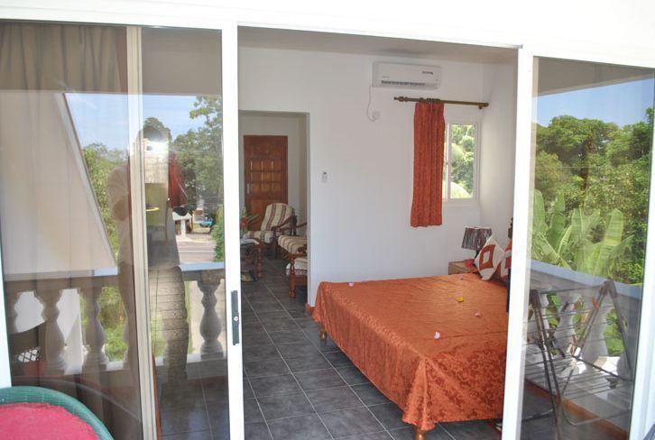 Rowsvilla Guest House Beau Vallon  Szoba fotó