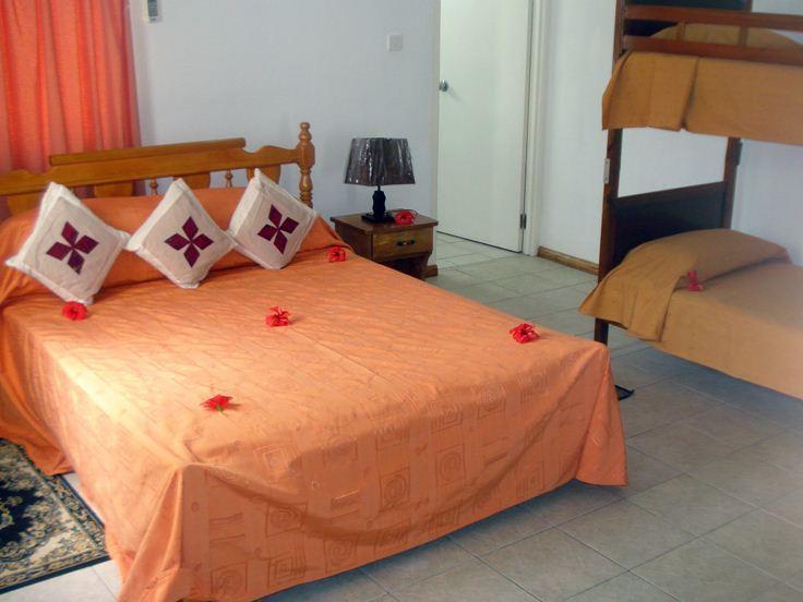 Rowsvilla Guest House Beau Vallon  Szoba fotó